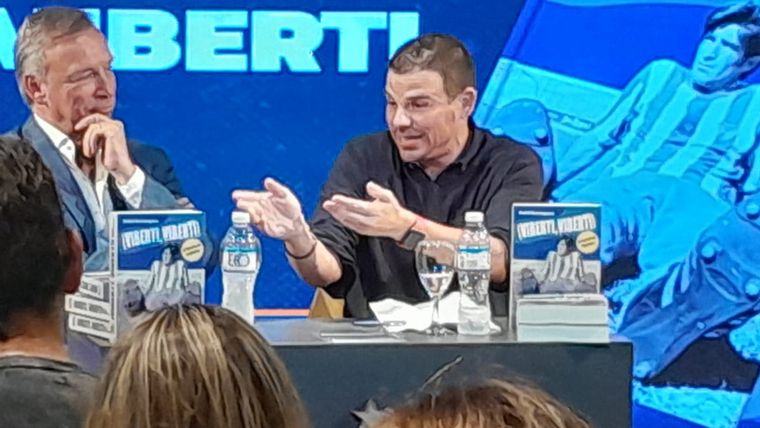 Andrés Fassi y Daniel Barranquero, autor del libro.