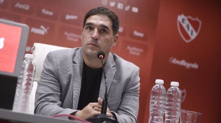 FOTO: Leandro Stillitano dejó de ser el entrenador de Independiente