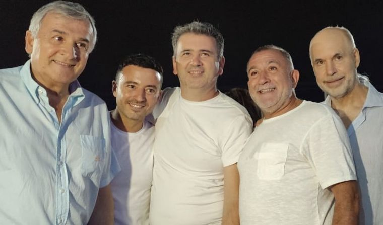FOTO: Gerardo Morales, Rodrigo de Loredo, Javier Dieminger, Luis Juez y Rodríguez Larreta. 