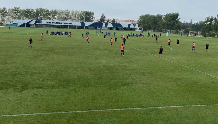 FOTO: Talleres entrenó pensando en Instituto