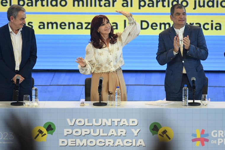 FOTO: Cristina Kirchner durante la Cumbre del Grupo de Puebla.