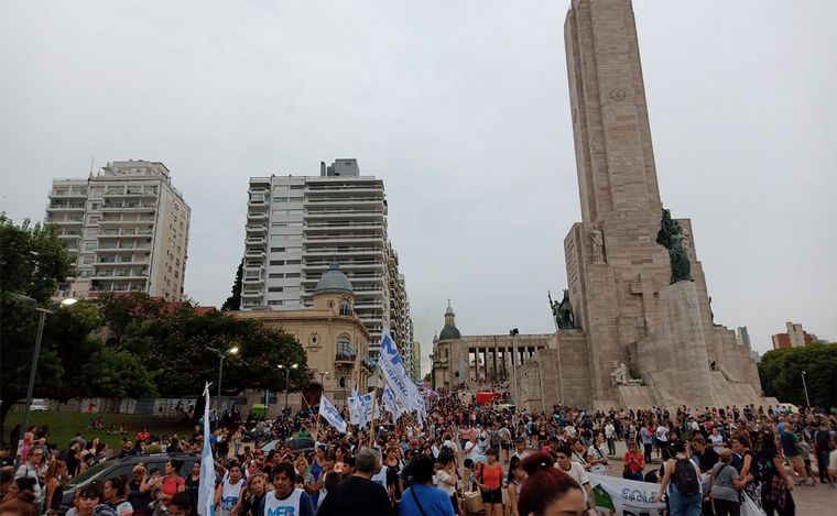 FOTO: Rosario vuelve a movilizarse por 