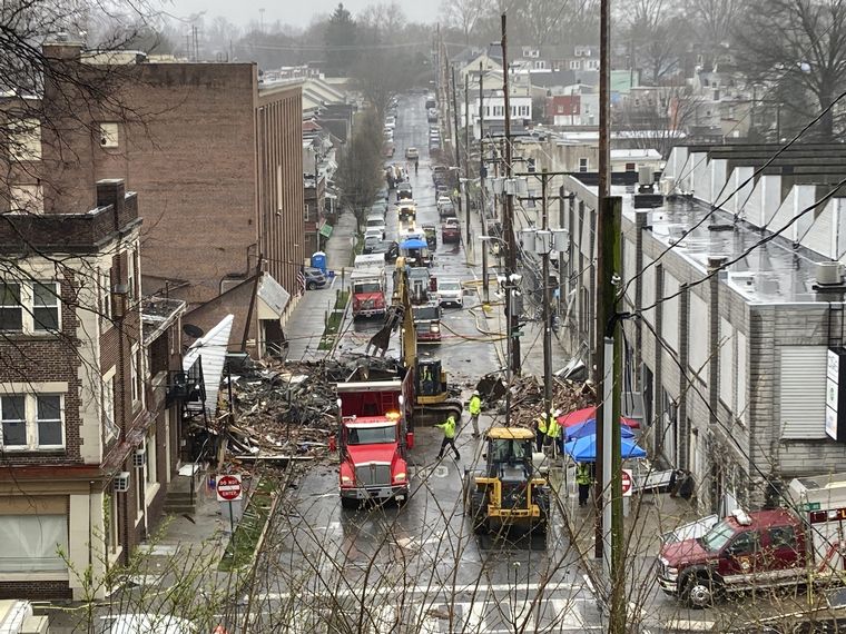 FOTO: Siete muertos por una explosión en una fábrica en Estados Unidos