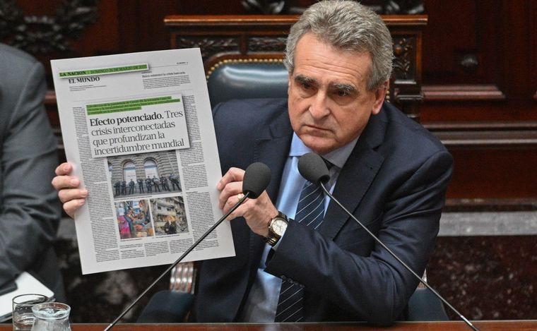 FOTO: El jefe de Gabinete de Ministros, Agustín Rossi, en Diputados.