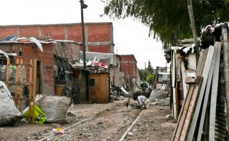 FOTO: La pobreza llegaba al 33,2% de la población del Gran Rosario a fines de 2022
