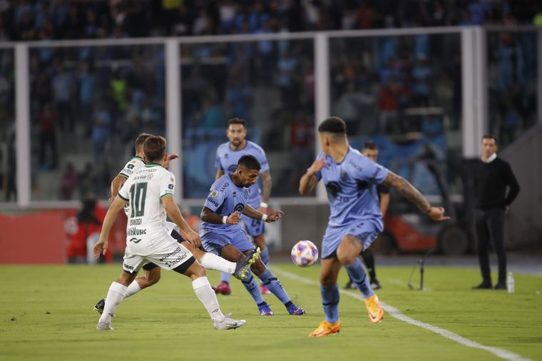 Belgrano-Sarmiento, un intenso duelo en el Kempes.