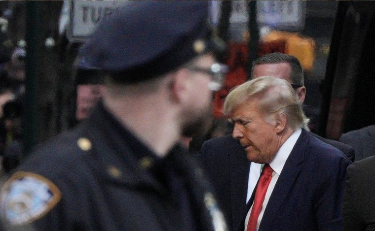 FOTO: Donald Trump será juzgado en tribunales de Nueva York.