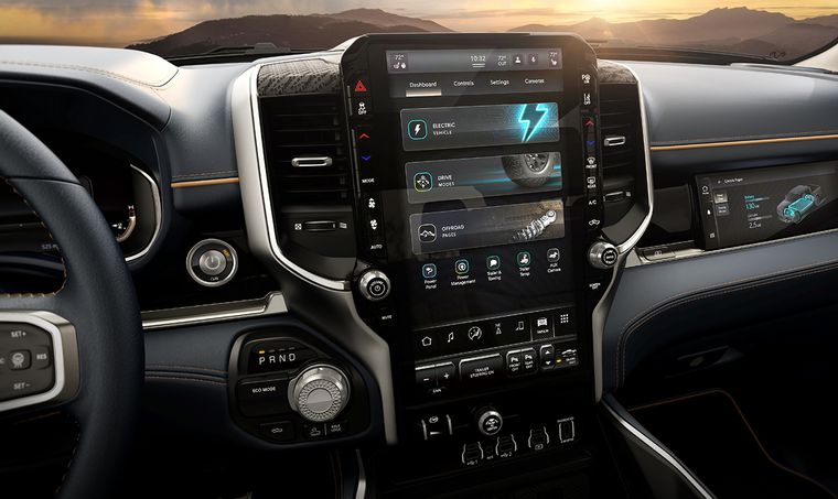 La Ram 1500 REV 2025 está disponible en cinco versiones,.