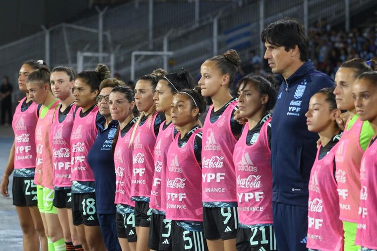 El seleccionado femenino se mide con Venezuela en el Kempes