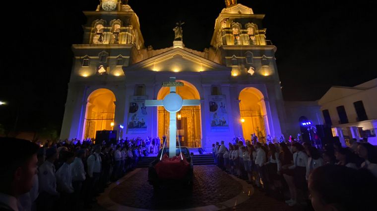 La tradicional Manifestación de Fe del Jueves Santo en la ciudad de Córdoba.