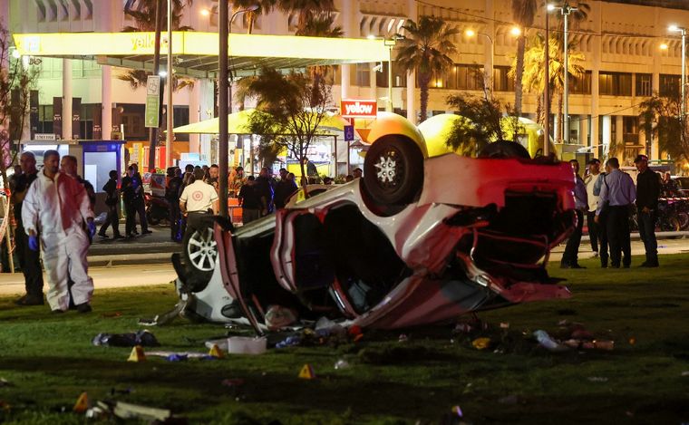 Conmoción en Israel por la muerte de tres personas en dos atentados. (AFP)