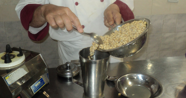 Elaboración de Milanesas de soja rellenas 