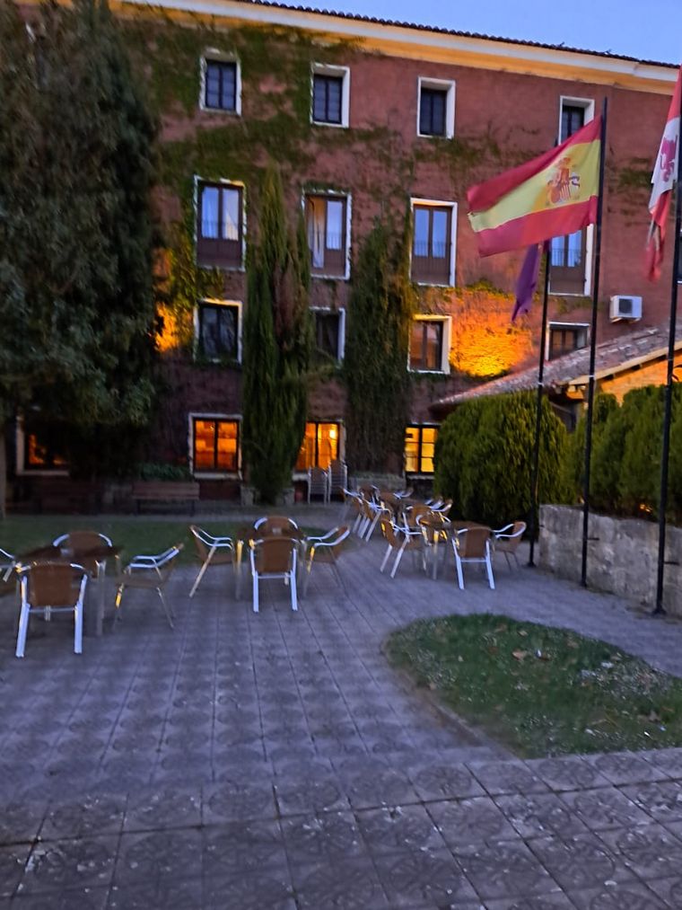 El antiguo monasterio que funciona como hotel cinco estrellas en Castilla y León