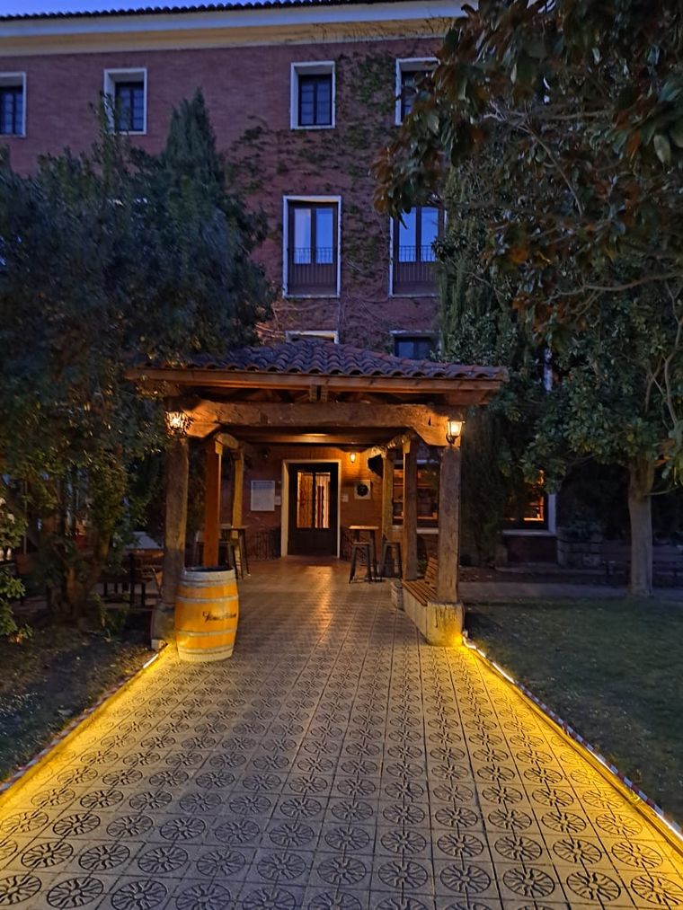 El antiguo monasterio que funciona como hotel cinco estrellas en Castilla y León