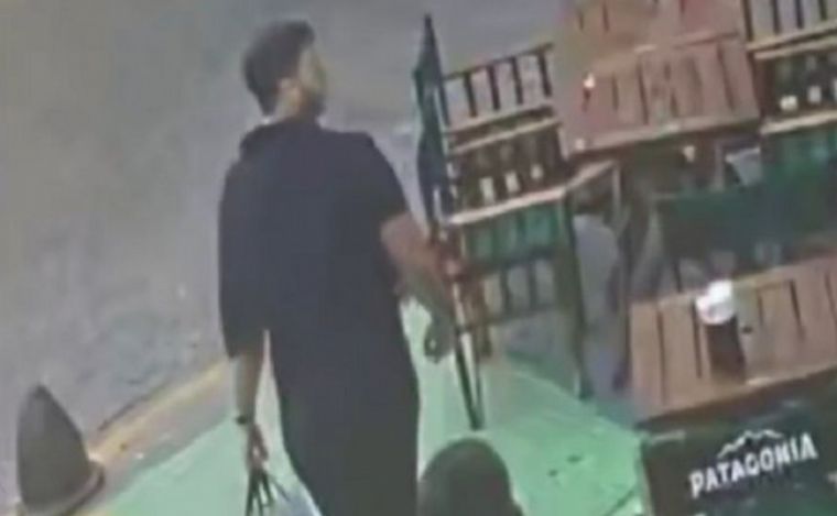 Violento robo de motochorros a un turista uruguayo.