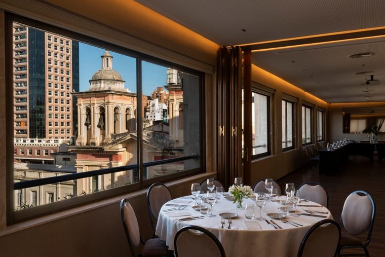 Mesa 214, la nueva propuesta de cenas show del Hotel Windsor, inicia este finde