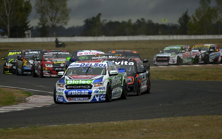 Juan Pablo Gianini (Ford Ranger) lidera el campeonato 2023.