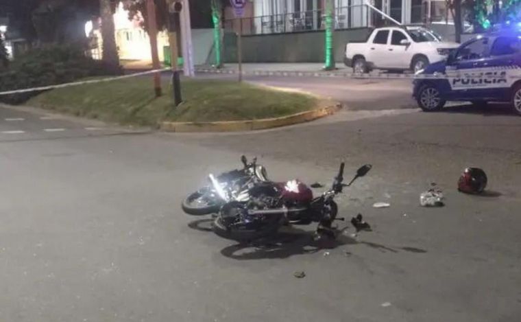 FOTO: El motociclista murió tras el impacto (Foto: Diario Jornada)