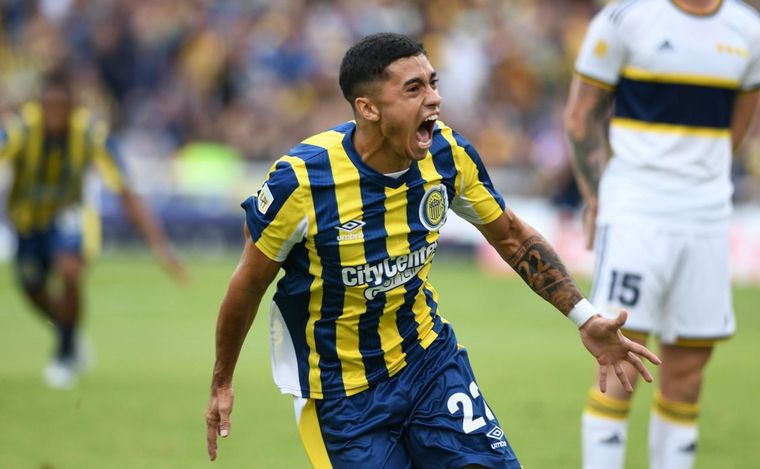 Lautaro Giaccone autor de un golazo para poner a Rosario Central 1-0 frente a Boca.
