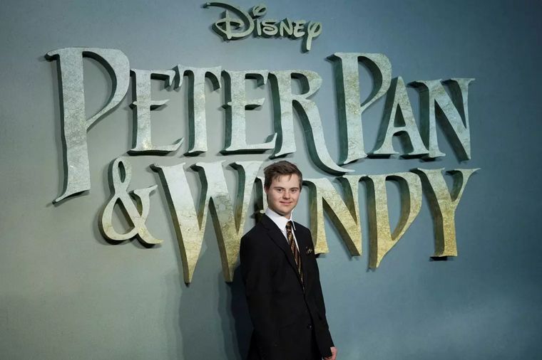FOTO: Disney apuesta a la diversidad en su nueva película de Peter Pan