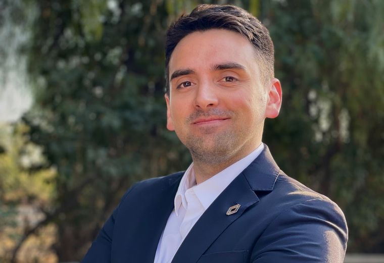 Licenciado Cristian Rodriguez (Renault Argentina/Publicidad y MKT Digital)