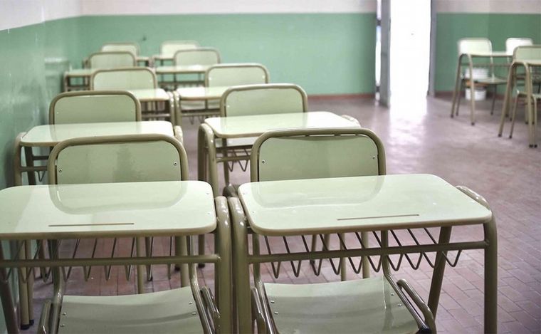 FOTO: Santa Fe: las escuelas primarias estatales suman una hora más de clase por día.