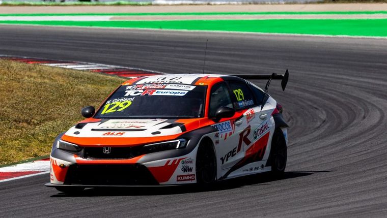Mundial de TCR: ''Bebu'' Girolami fue 5° en la Carrera 1 de Portimao