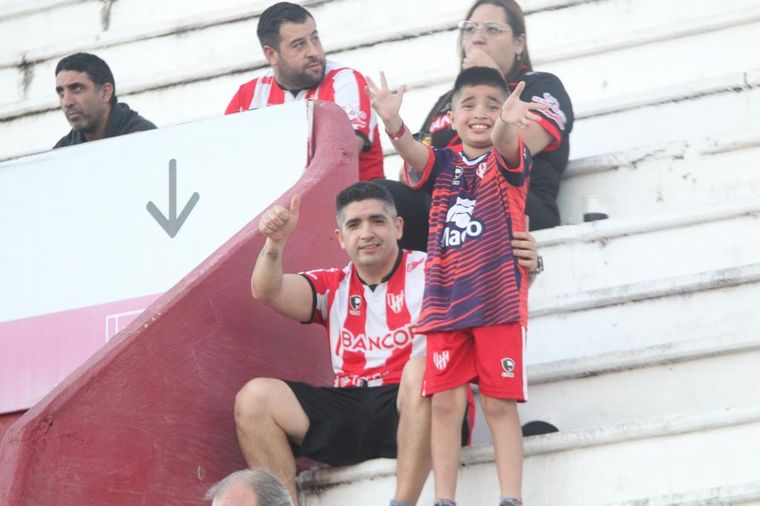 Te vi en la cancha: buscate en la tribuna de "La Gloria".