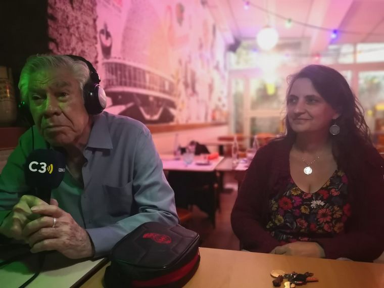 Fernando Ríos Palacios y Silvina Laura, cantantes de tango