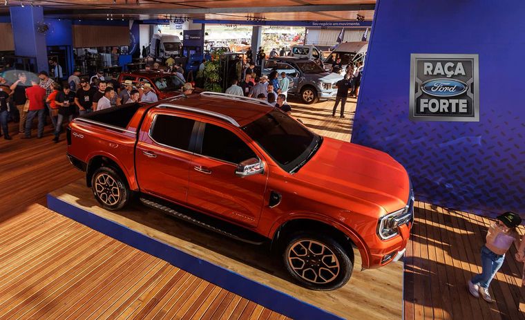 FOTO: Ford develó en Brasil la nueva Ranger fabricada en Planta Pacheco.