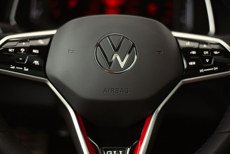 FOTO: VW Vento GLI con motor naftero 2.0 TSI de 230 CV de potencia