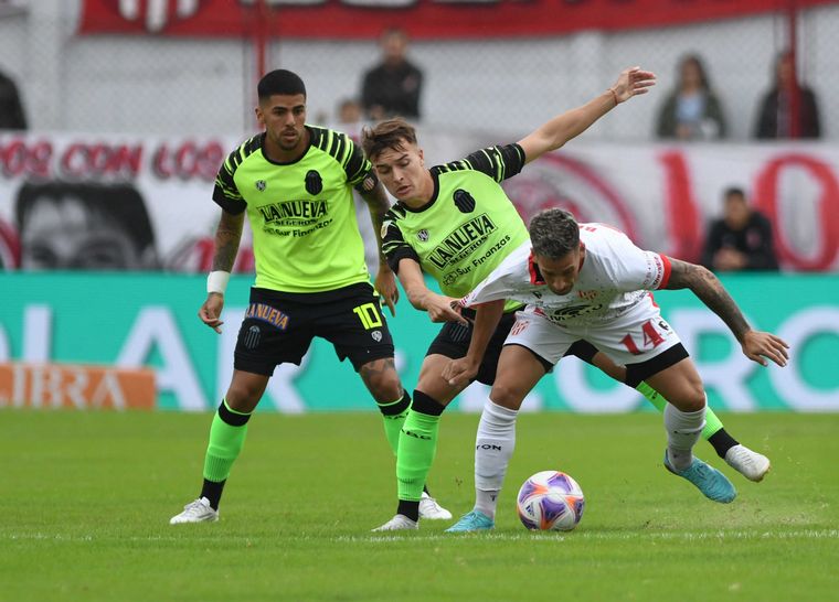 "La Gloria" tropezó ante Barracas.