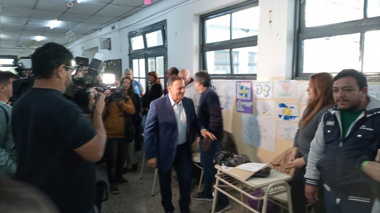 Ricardo Quintela votó en las elecciones de este domingo en La Rioja