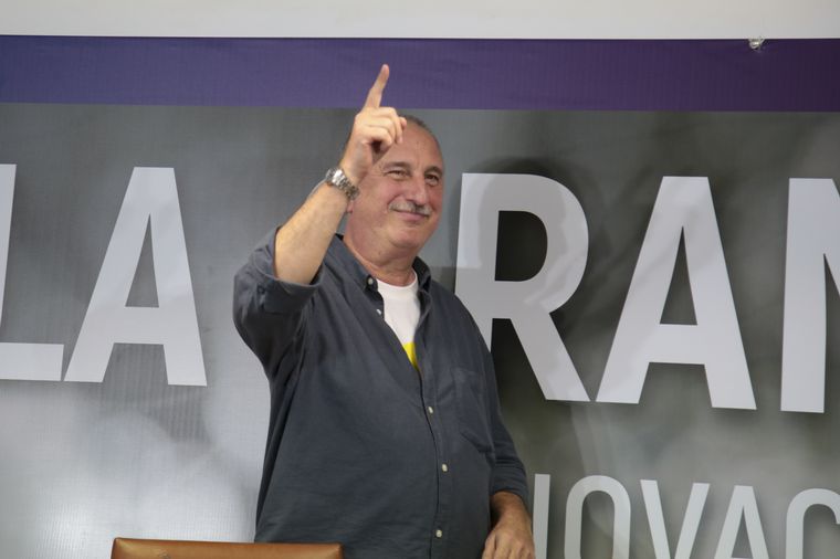 Hugo Passalacqua logró un holgado triunfo en Misiones.