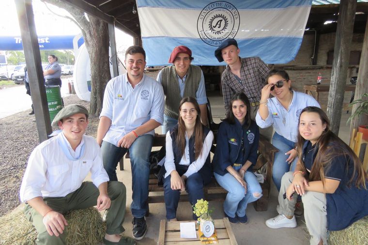 Hay equipo. Los jóvenes ruralistas correntinos a pleno.