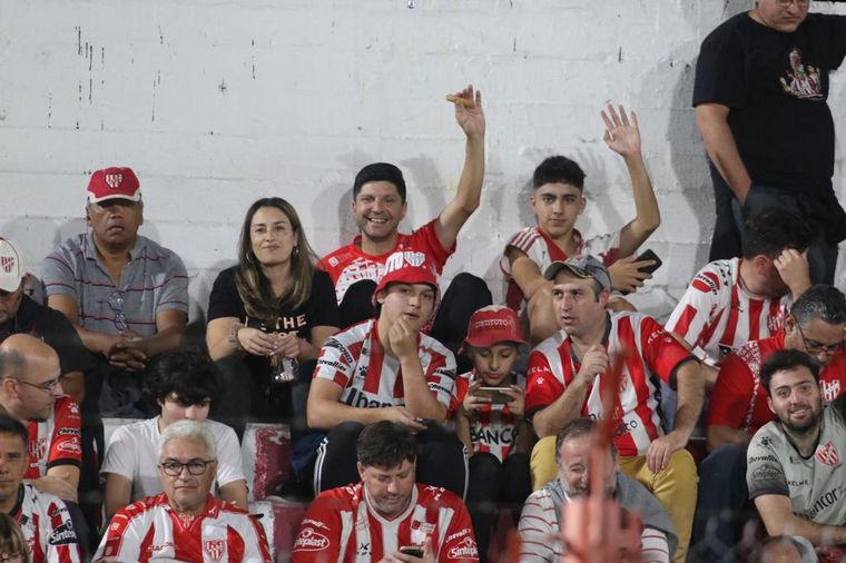Buscate en las tribunas del "Monumental" de Alta Córdoba.
