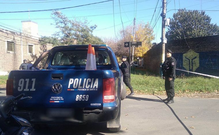 FOTO: Atroz doble crimen en la ciudad de Rosario, mataron a balazos a dos adolescentes. 