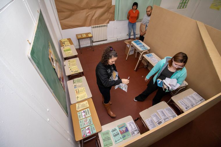 FOTO: Elecciones en Tierra del Fuego. (Foto: Télam)