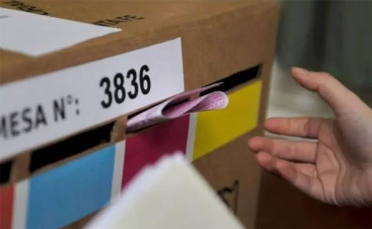 FOTO: El Tribunal Electoral habilitó el voto joven en la provincia de Santa Fe.