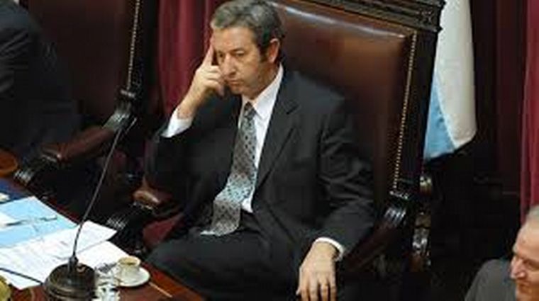 Un voto negativo que marcó un quiebre político en Argentina episode artwork
