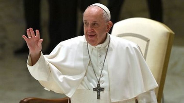 El papa Francisco reaccionó bien a una operación de colon - Vimarsana News
