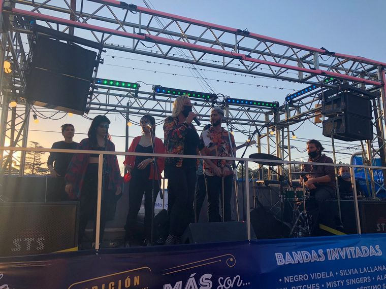 "Córdoba con Sabor" siguió a pura música en la zona norte - Noticias - Vimarsana News